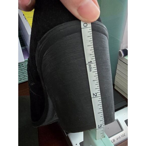 Black faux Suede Booties Size 8.5 - Like new - Picture 5 of 14